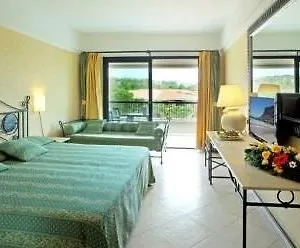 4* Отель Fiesta Athenee Palace
